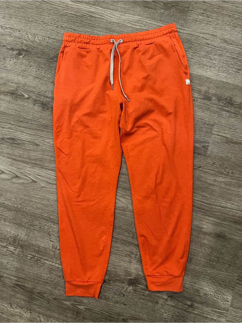 Vuori Women's Pull-On Performance Jogger Pants in Orange - Picture 3 of 6